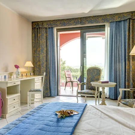 Hotel Santamaria 4*