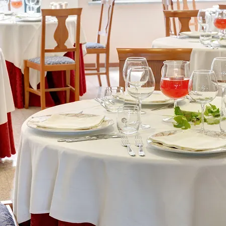 Hotel Santamaria 4*