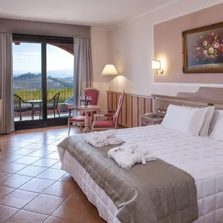 Santamaria 4*