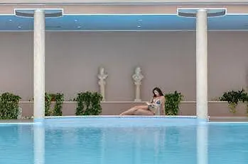 Santamaria 4*